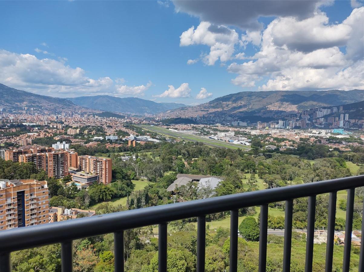 Hermoso Con Vista A Todo Apartamento *